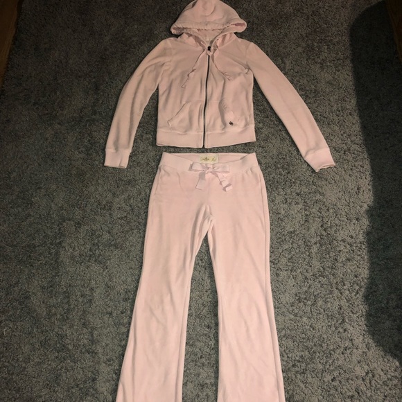 light pink sweatsuit
